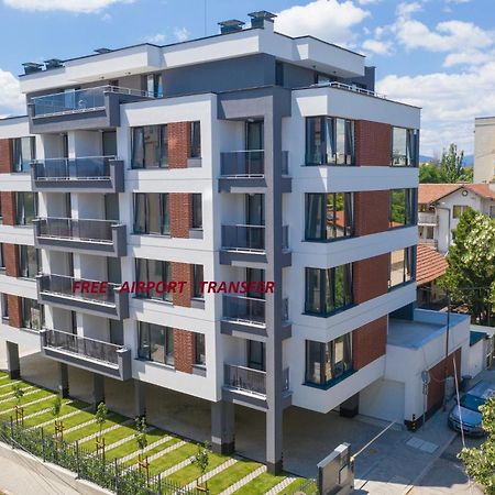 Апартамент Комфорт, Близо До Летището Sofia Exterior foto